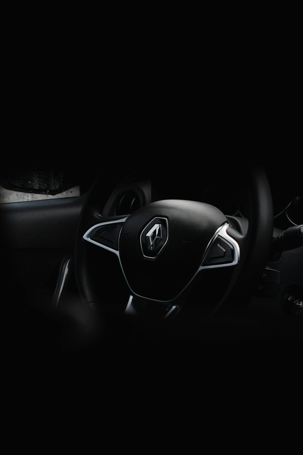 Comment choisir l'assurance Renault la plus adaptée à votre profil ?